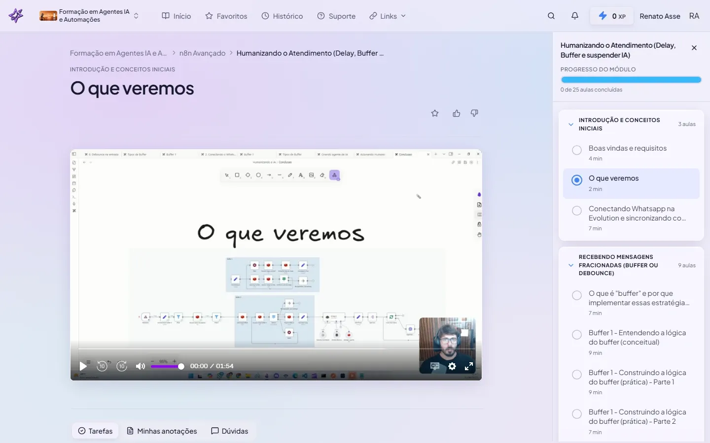 Estrutura do módulo Humanizando Atendimento no n8n com lista de aulas e organização por seções